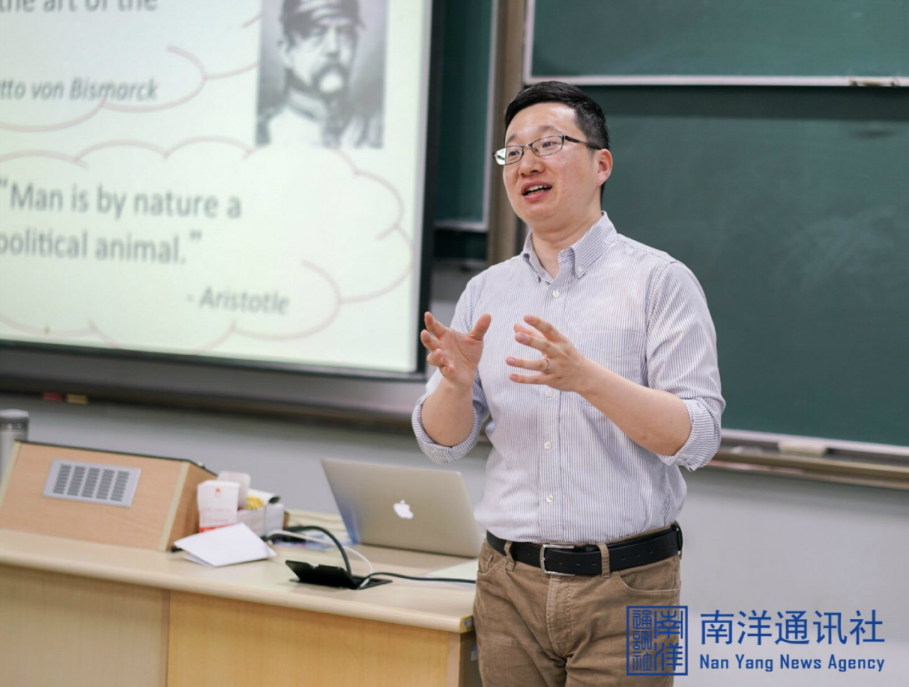 周凯：《毛泽东思想和中国特色社会主义理论体系概论》